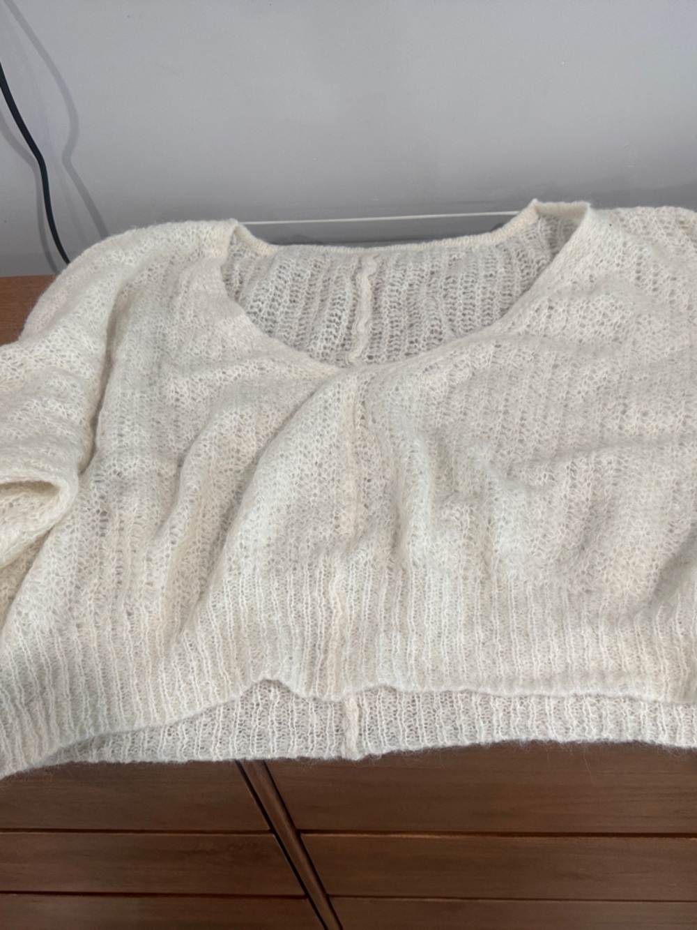 Cozy Cream Free People V-Neck Women’s Sweater - never worn